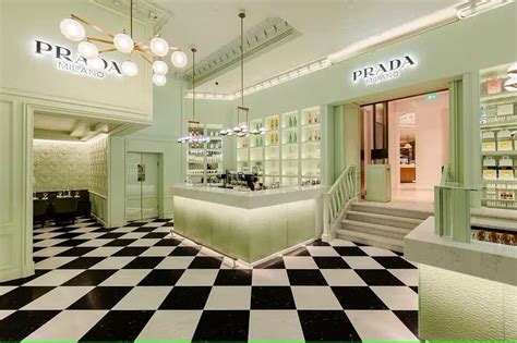 prada milano cafe